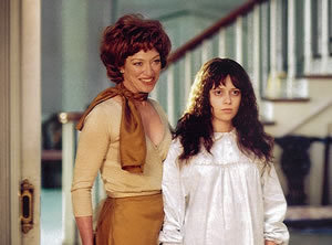 "Sometimes you have to just give them candy..."SCARY MOVIE 2